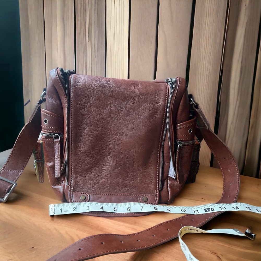 Old Trend Crossbody Bag